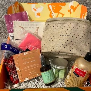 Collection of beauty & health products - you get then all!